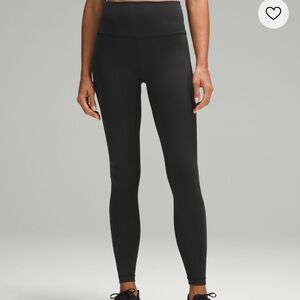 Lululemon wonder train  size 6 black leggings 28” only worn twice